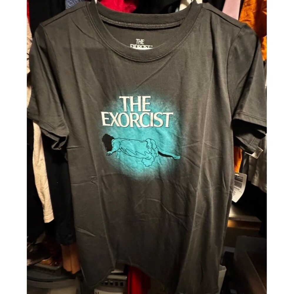 NWT Torrid ‘The Exorcist’ tee Sz 00 / 10